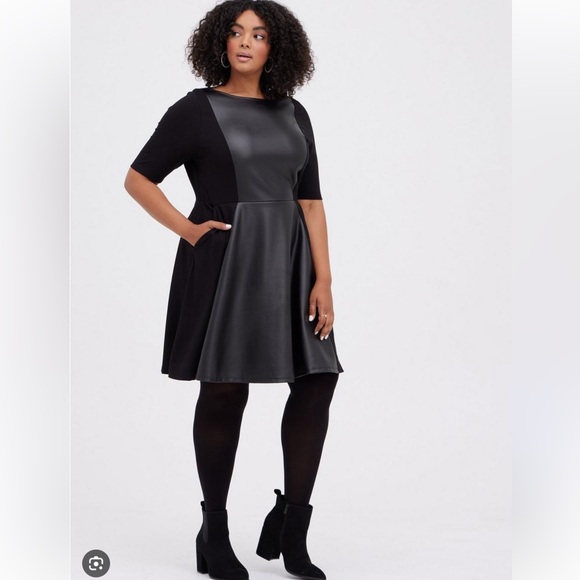1 1X 14-16 TORRID FAUX LEATHER BLACK DRESS NWT - Picture 1 of 12